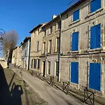 Les Salines De La Roquette
